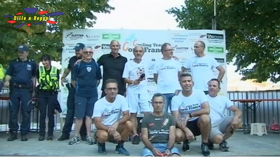 Dillo a Beppe alla mostra dedicata ai campioni di ciclismo