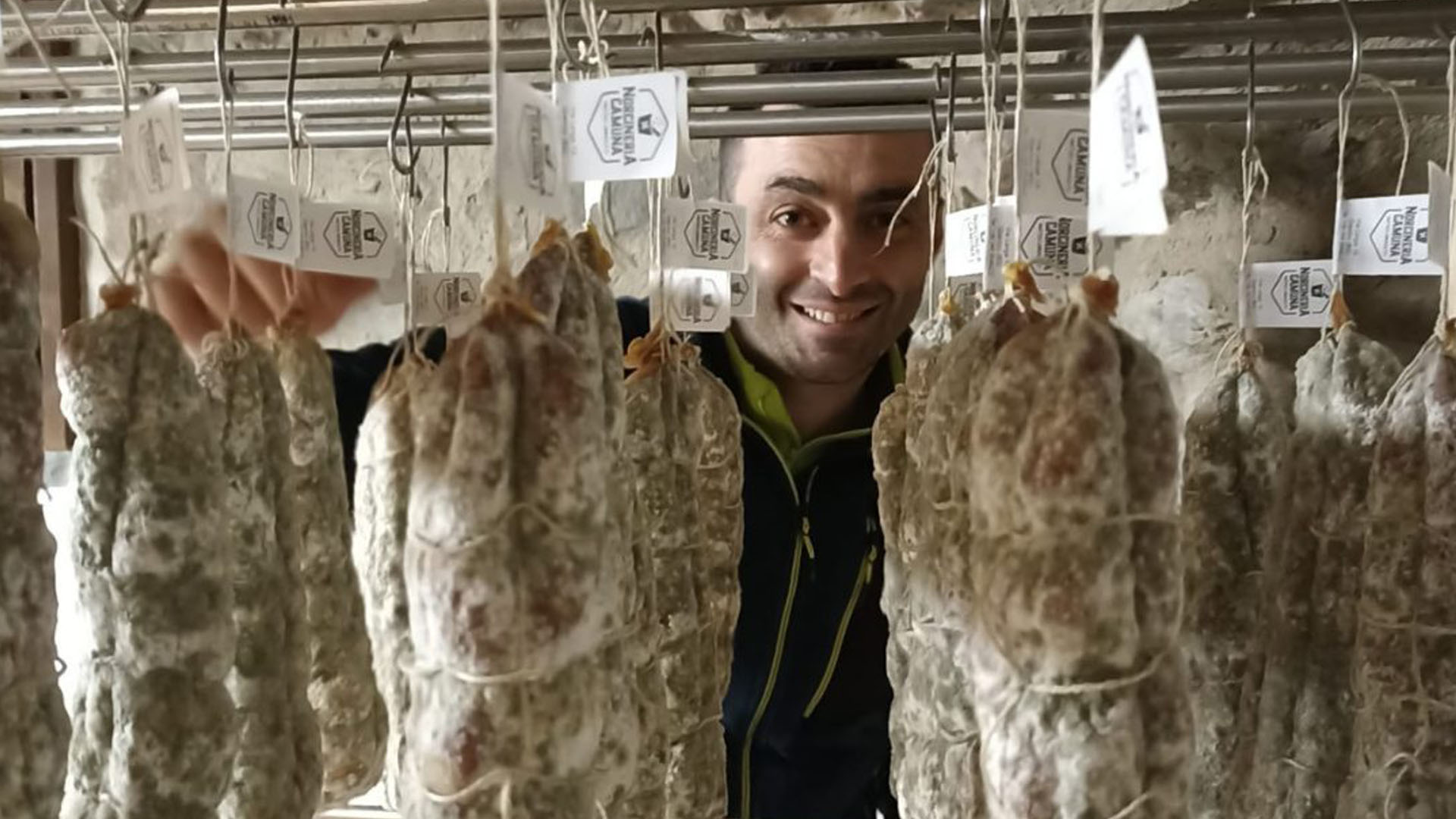 Far salumi alla maniera camuna