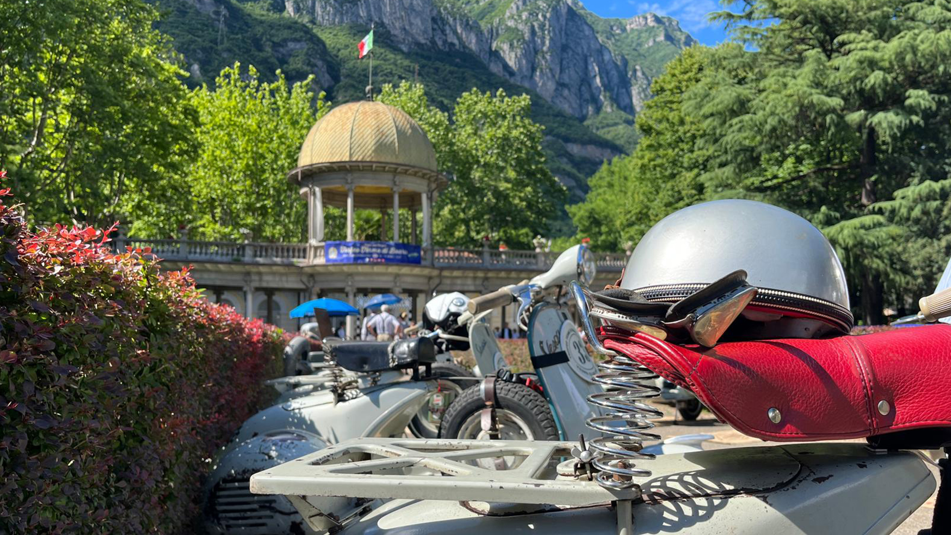 Rievocazione 1° Audax vespistico Trofeo Terme di Boario