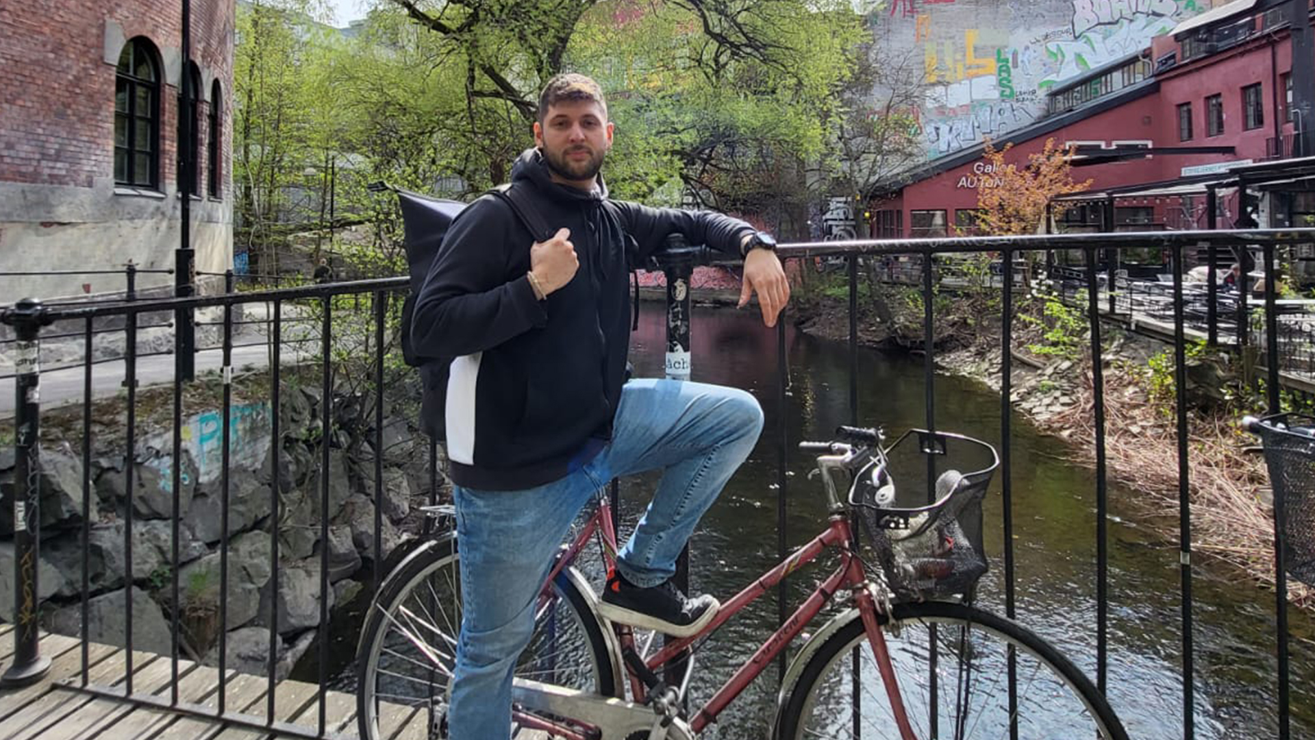 Anteo, in Svezia fa il cuoco