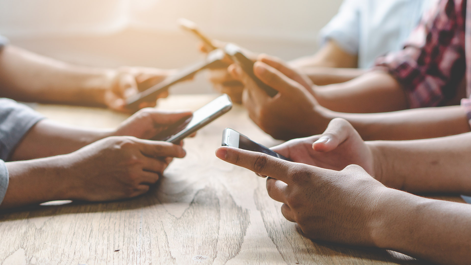 Tre giorni senza cellulare: chi ci ha provato racconta come è stato
