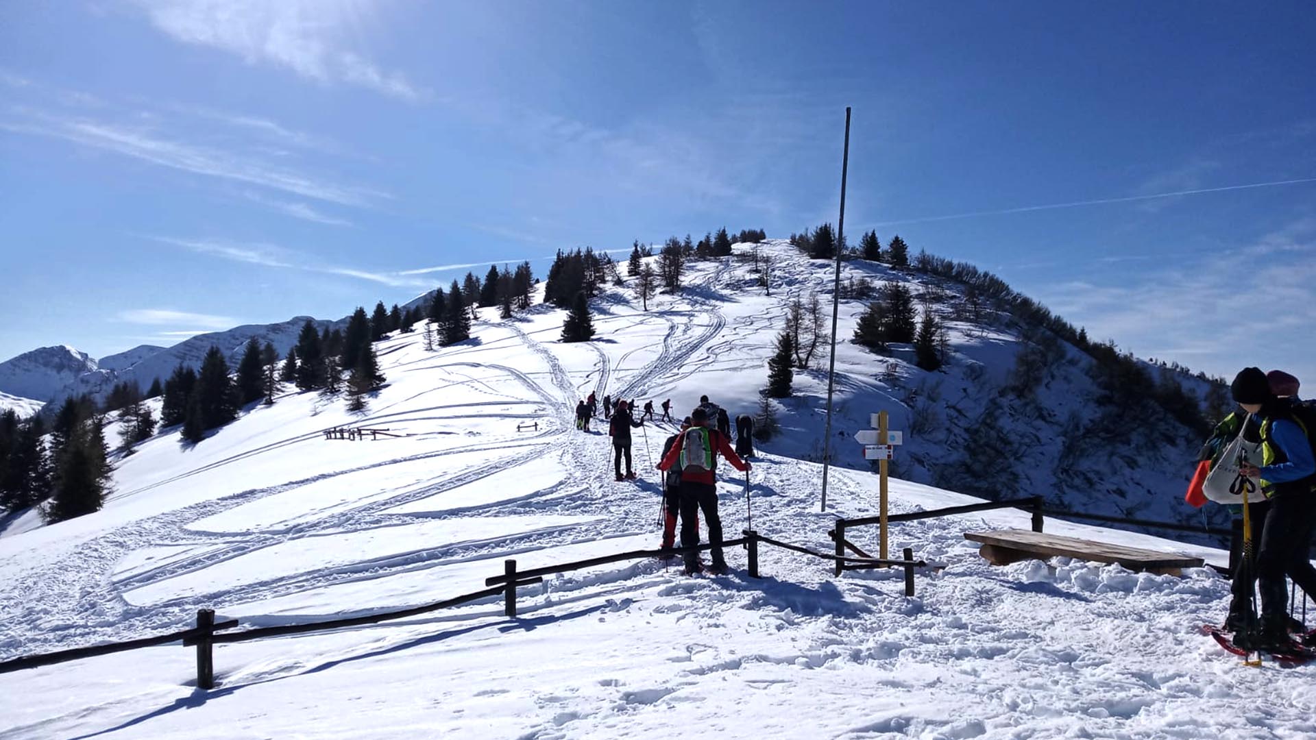 Scialpinismo e ciaspole con i Lupi di San Glisente