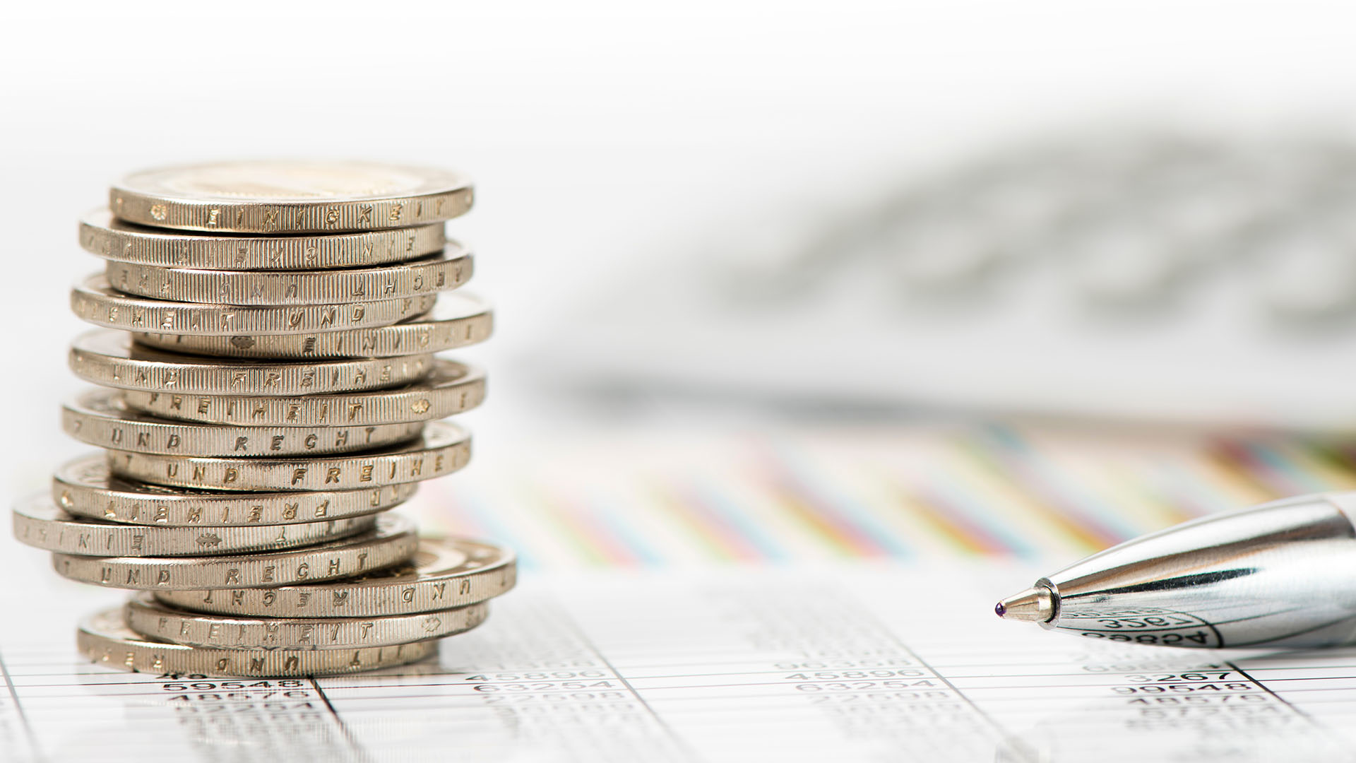 Educazione finanziaria, i beni rifugio: oro, mattone e monete digitali