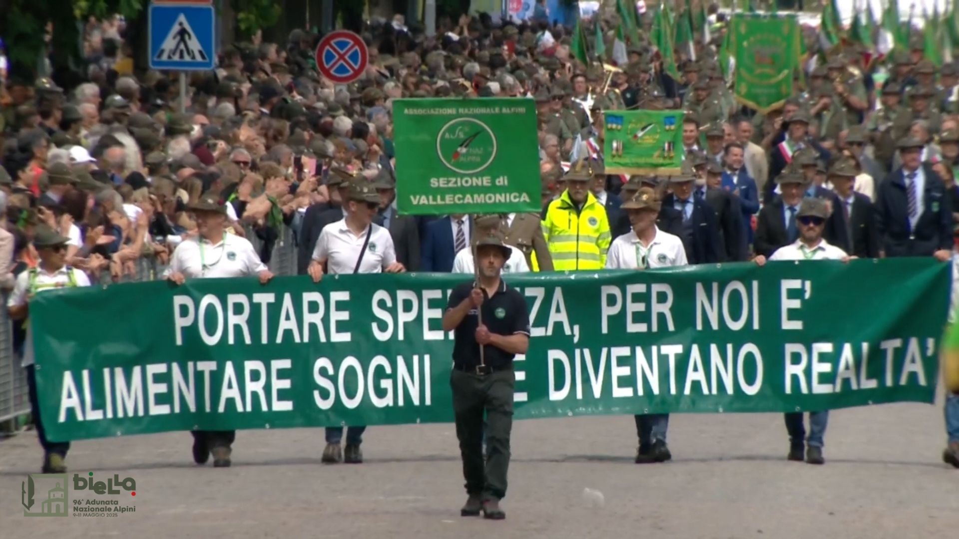 96° Adunata Nazionale Alpini | Sfilata Brescia, Vallecamonica e Bergamo