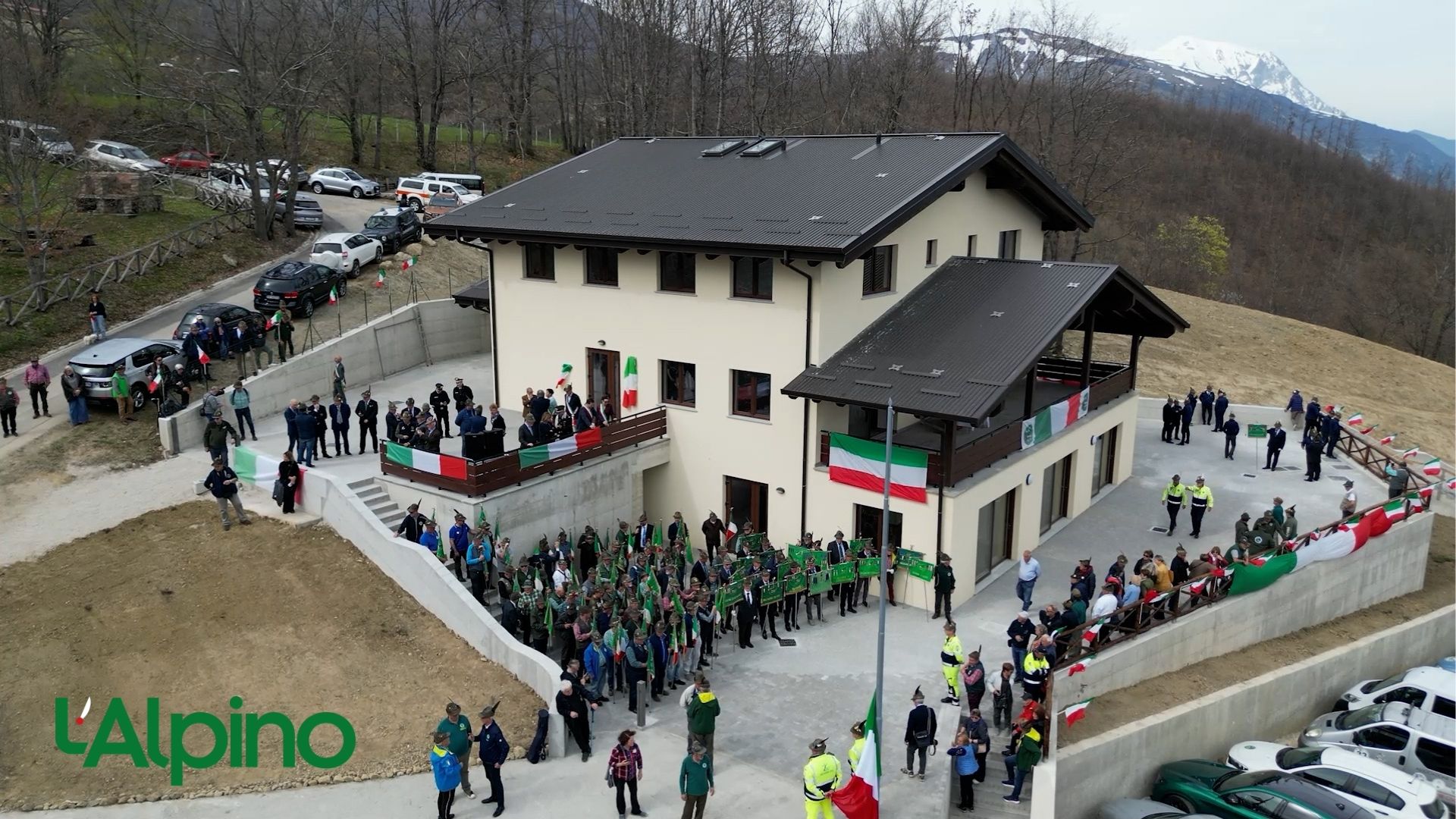 L’Alpino – inaugurata la struttura realizzata dagli Alpini ad Accumoli