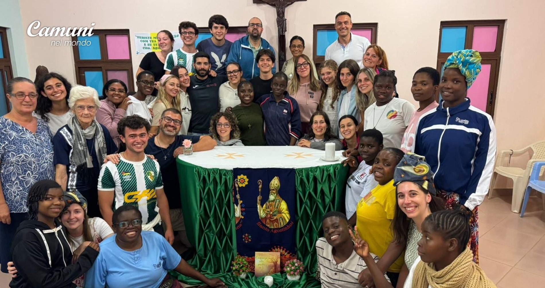 Don Andrea, con 11 ragazzi, in Mozambico