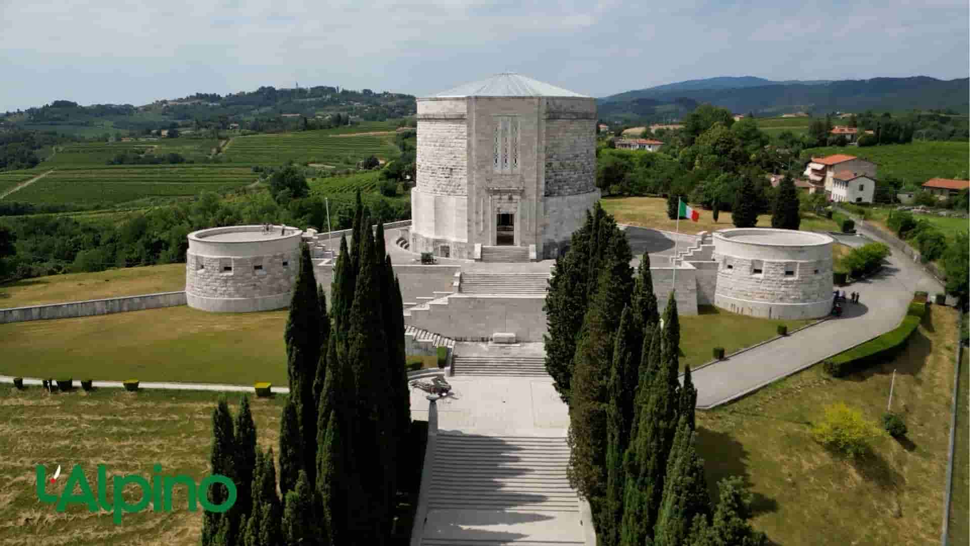Alpini custodi della memoria nei sacrari militari