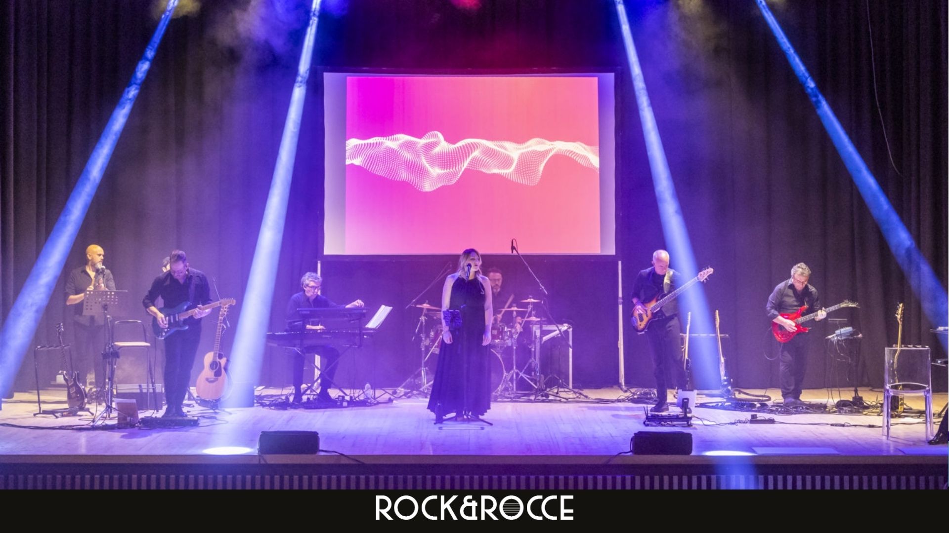 “Raccontami una donna”, la musica contro la violenza di genere