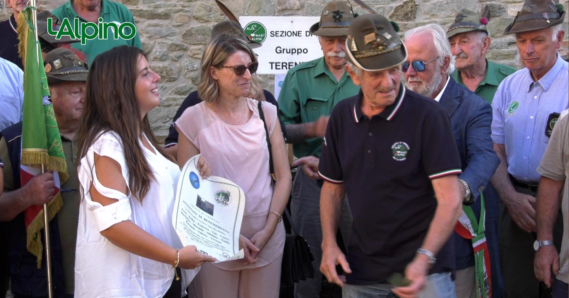 L'Alpino - Grande partecipazione al bosco delle Penne Mozze