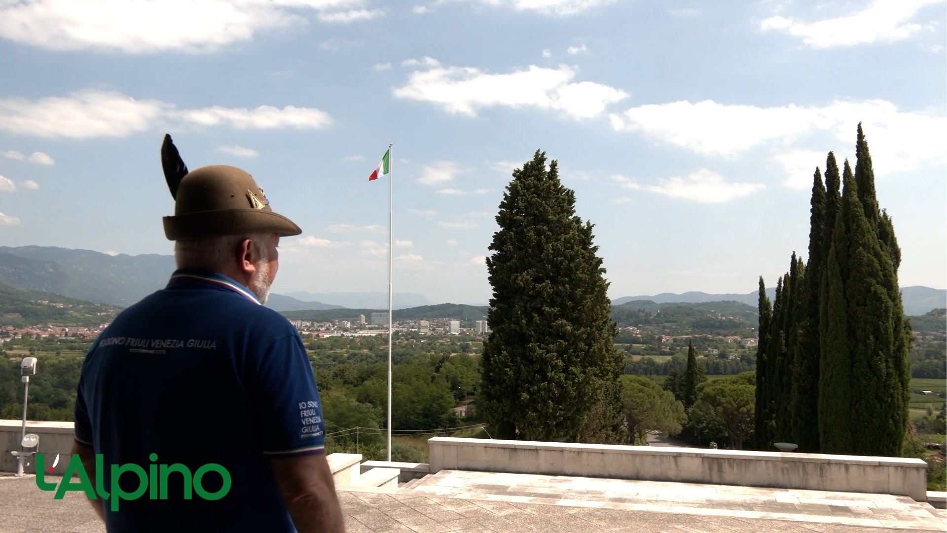 L'Alpino - Ad Oslavia la campana chiara torna a suonare