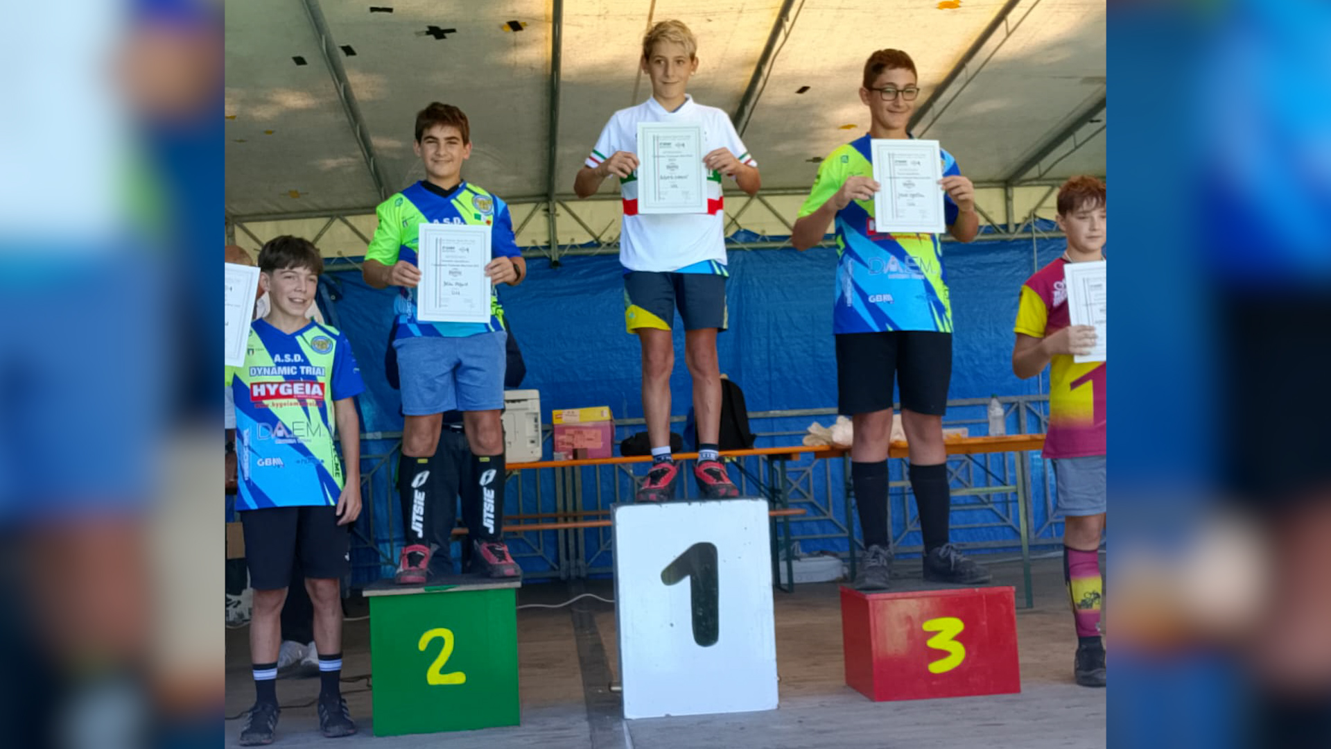 Roberto Corrent festeggia il titolo italiano bike trial