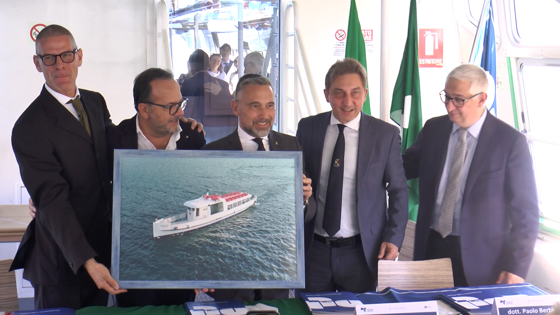 Il direttore Emiliano Zampoleri saluta la Navigazione Lago d'Iseo