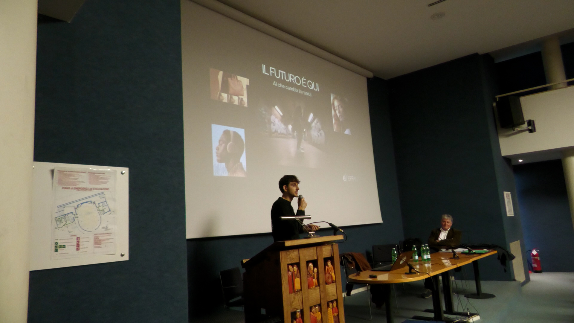 Università aperta: incontro sull'intelligenza artificiale