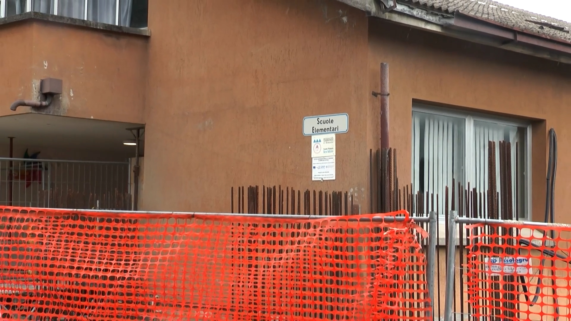 Scuola Berzo Inferiore: i lavori ripartiranno nel 2026
