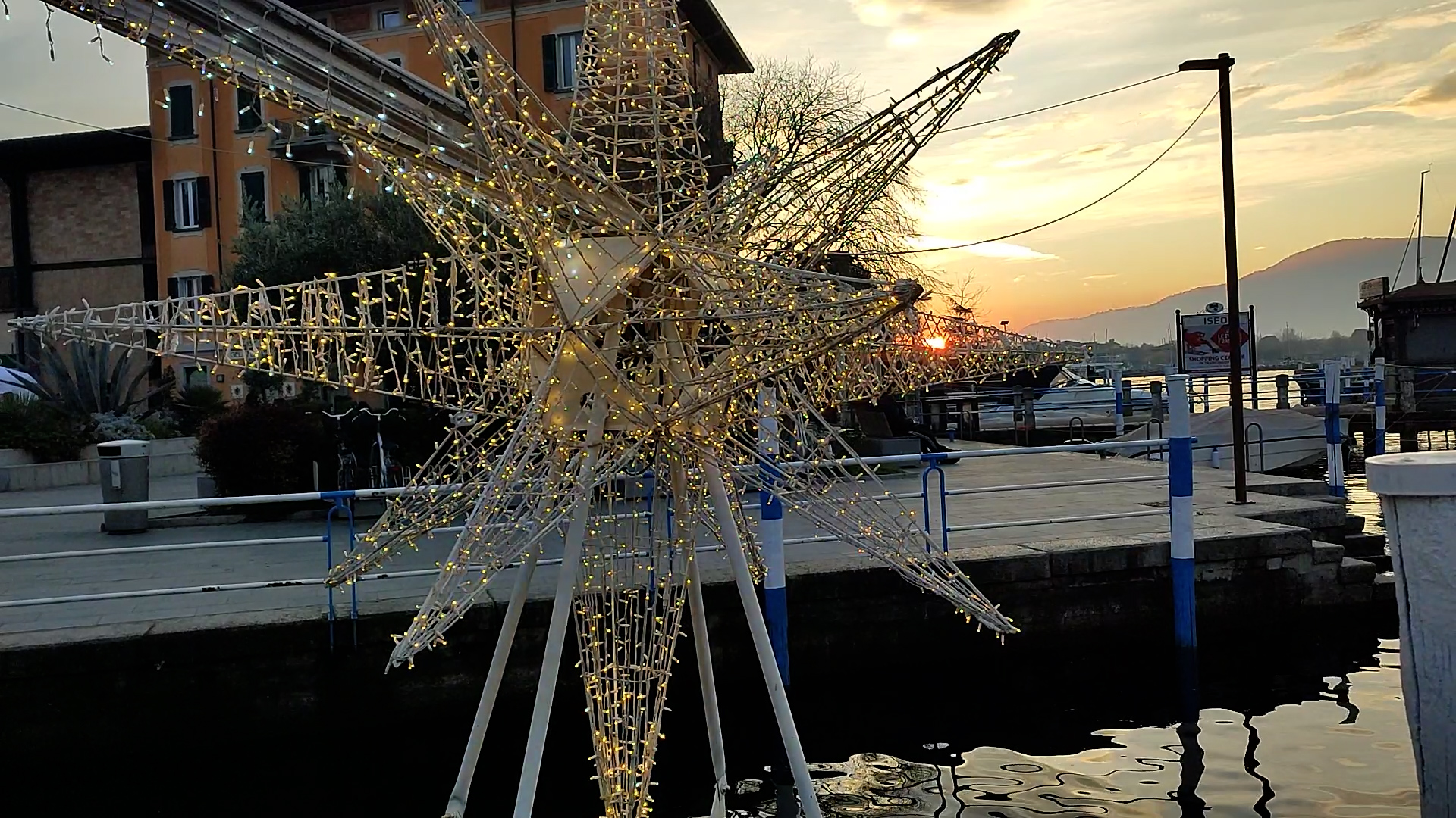Pienone per i mercatini di Natale con Gusto