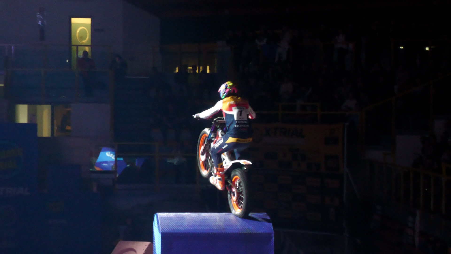 Toni Bou trionfa nella tappa di Ponte di Legno