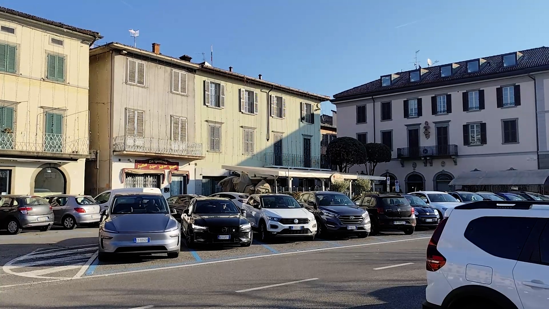 Sarnico, ancora discussioni sui parcheggi
