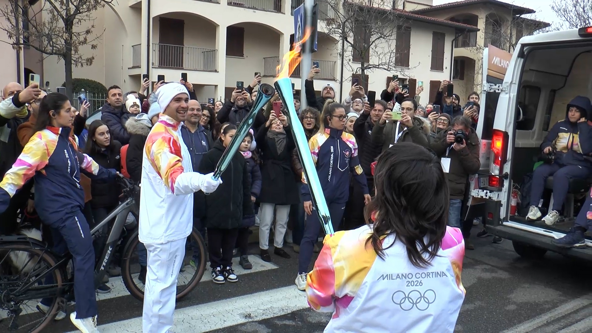 Il sebino accoglie la fiamma olimpica