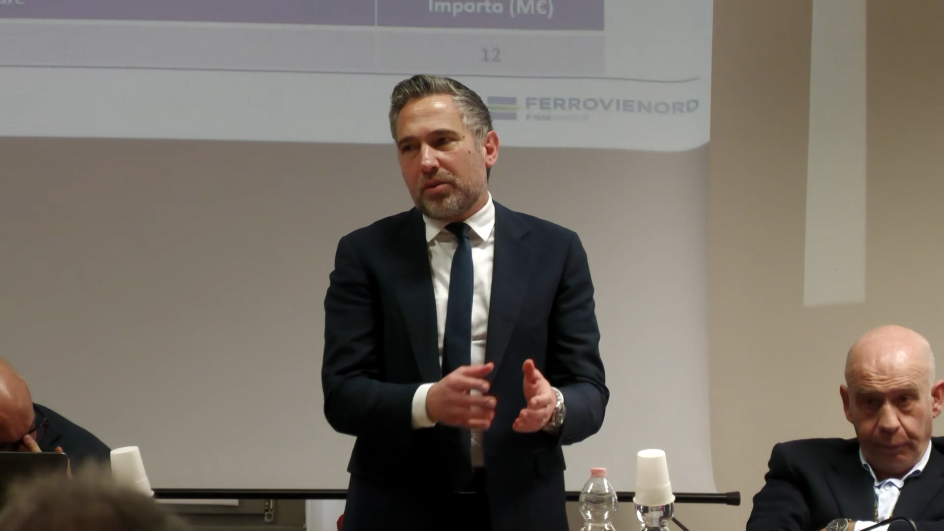 Ferrovia: un tavolo sulle criticità. I sindaci insistono sui passaggi a livello