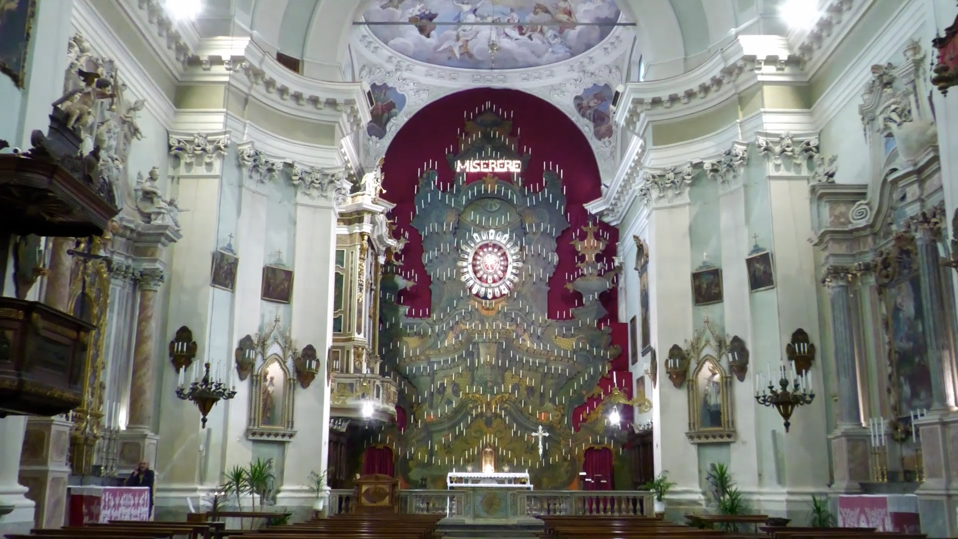 Malonno celebra la sua macchina del Triduo