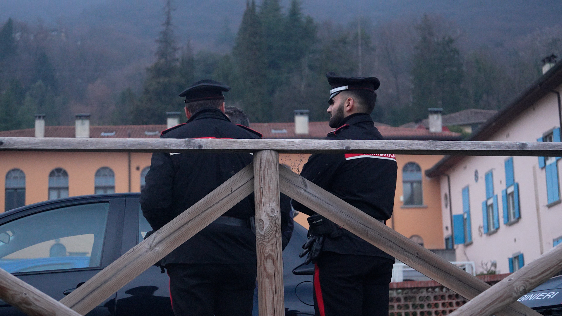 Lite degenera, 26enne accoltellato e finito in ospedale