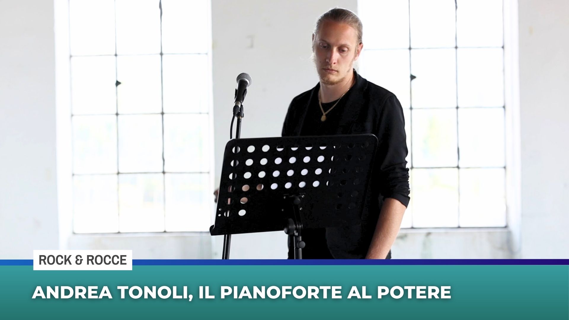 Andrea Tonoli, il pianoforte al potere