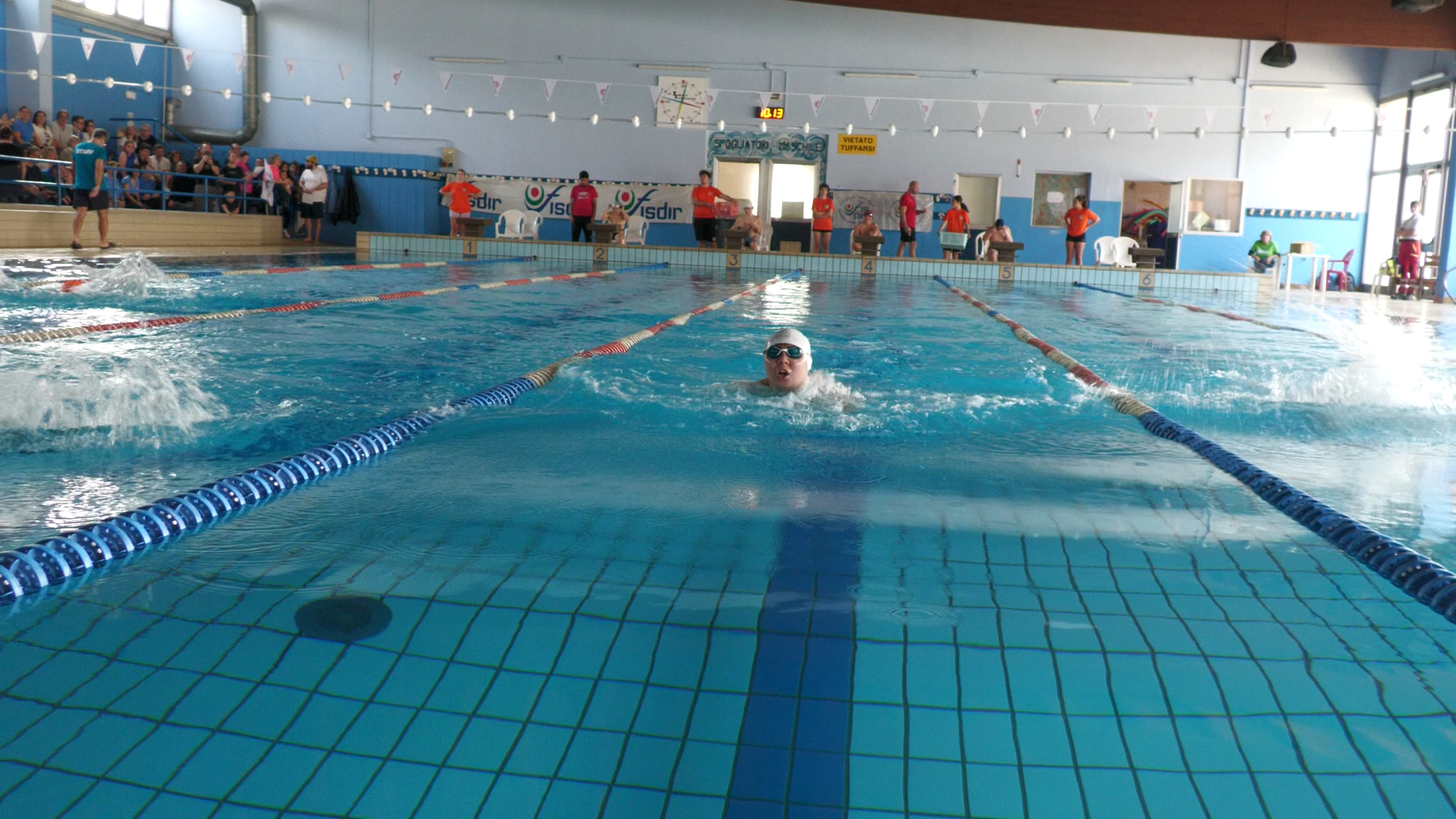 150 nuotatori per il Trofeo 