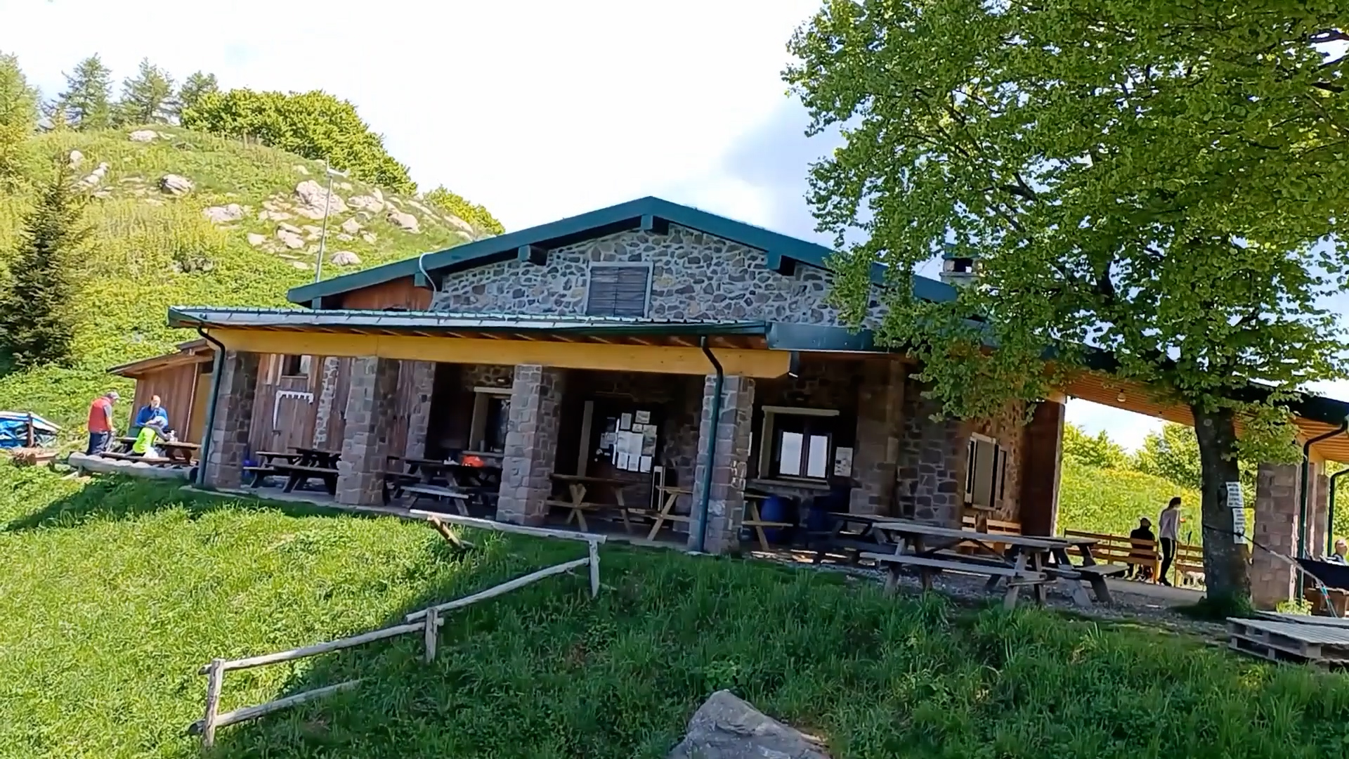 Medelèt, tre progetti per riqualificare il rifugio