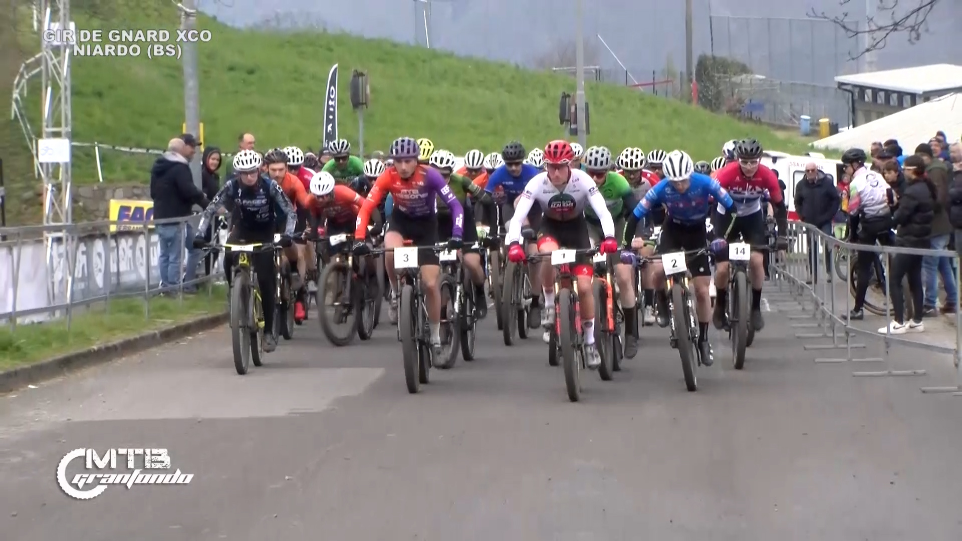 Oltre 400 partenti per l'edizione nazionale del Gir de Gnard