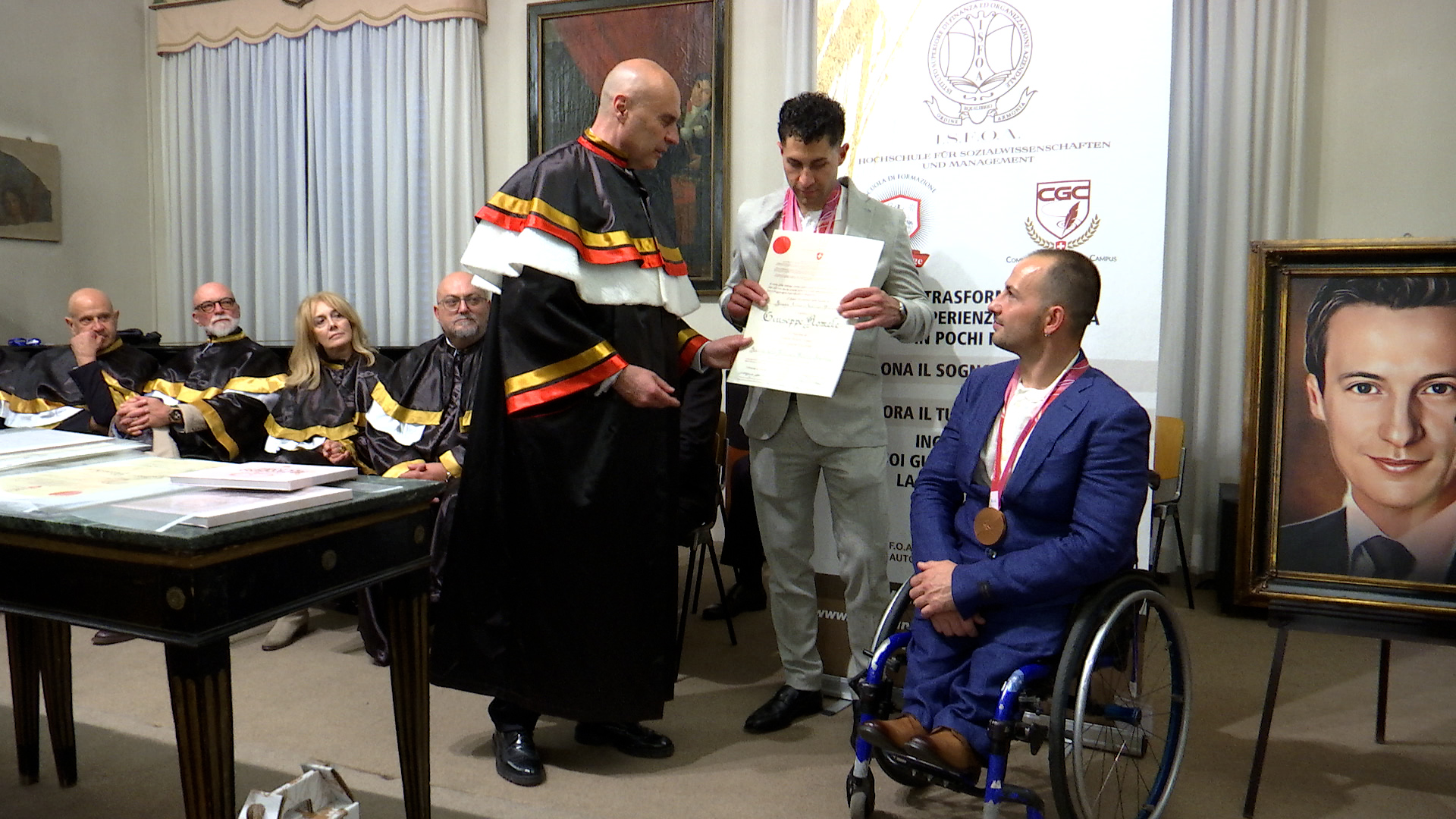 Ambasciatori africani a Lovere per le leuree della S. George Campus