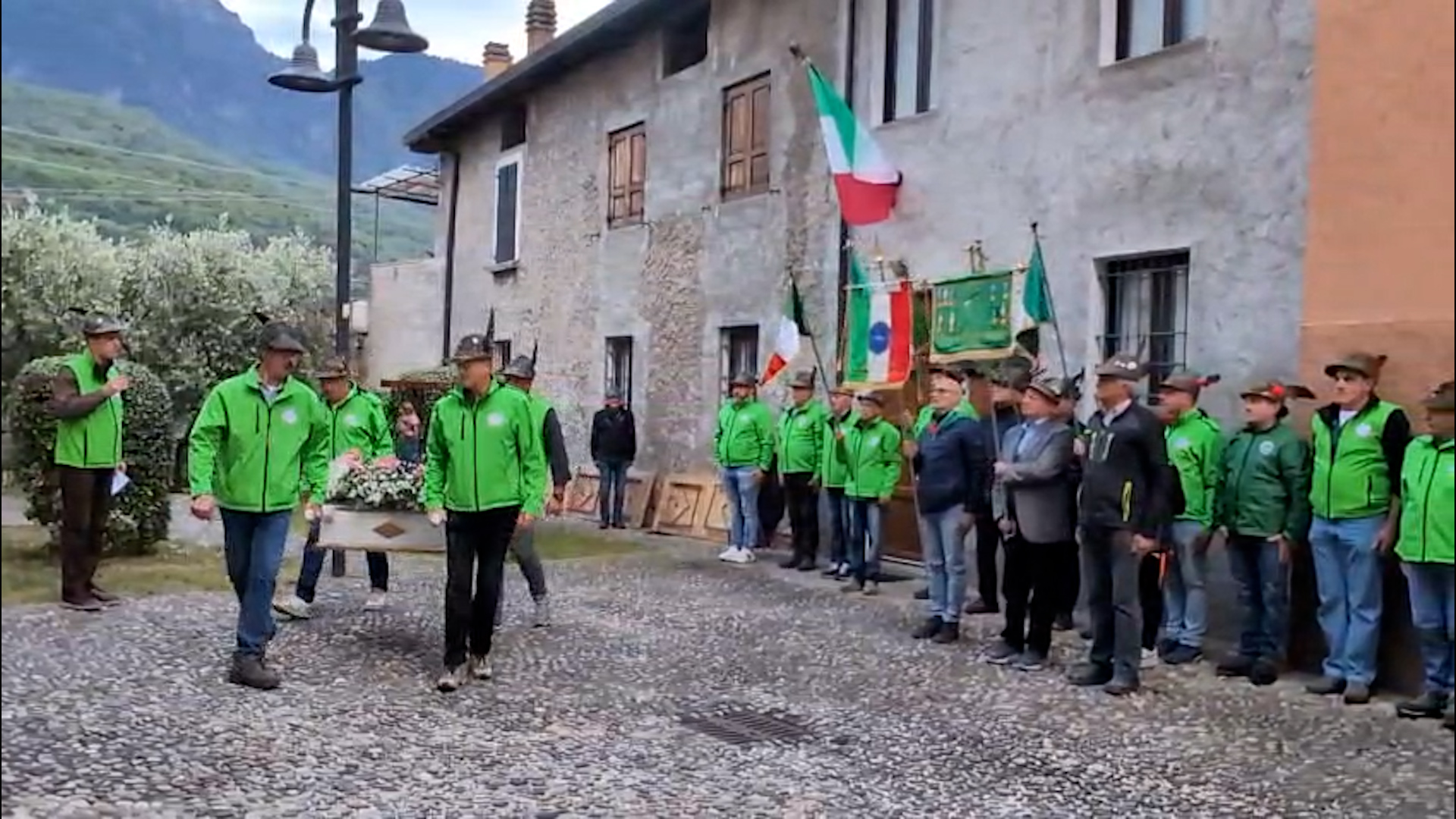 Una processione per la Madonna di Hannover