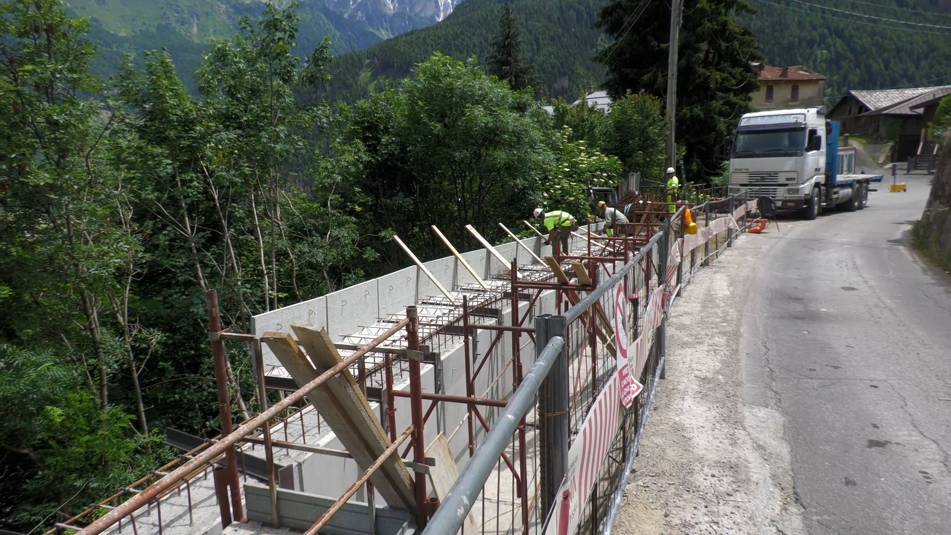 Lavori sulla strada per la val Canè, ma la viabilità è garantita