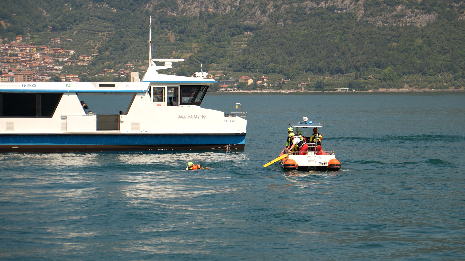 Iseo: maxi esercitazione di Protezione Civile sul lago