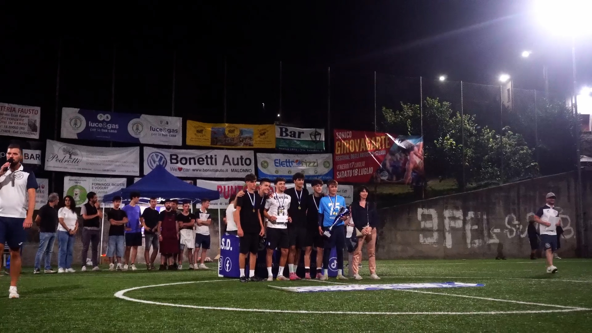 Calcio a 5: terza edizione per il torneo notturno di Sonico