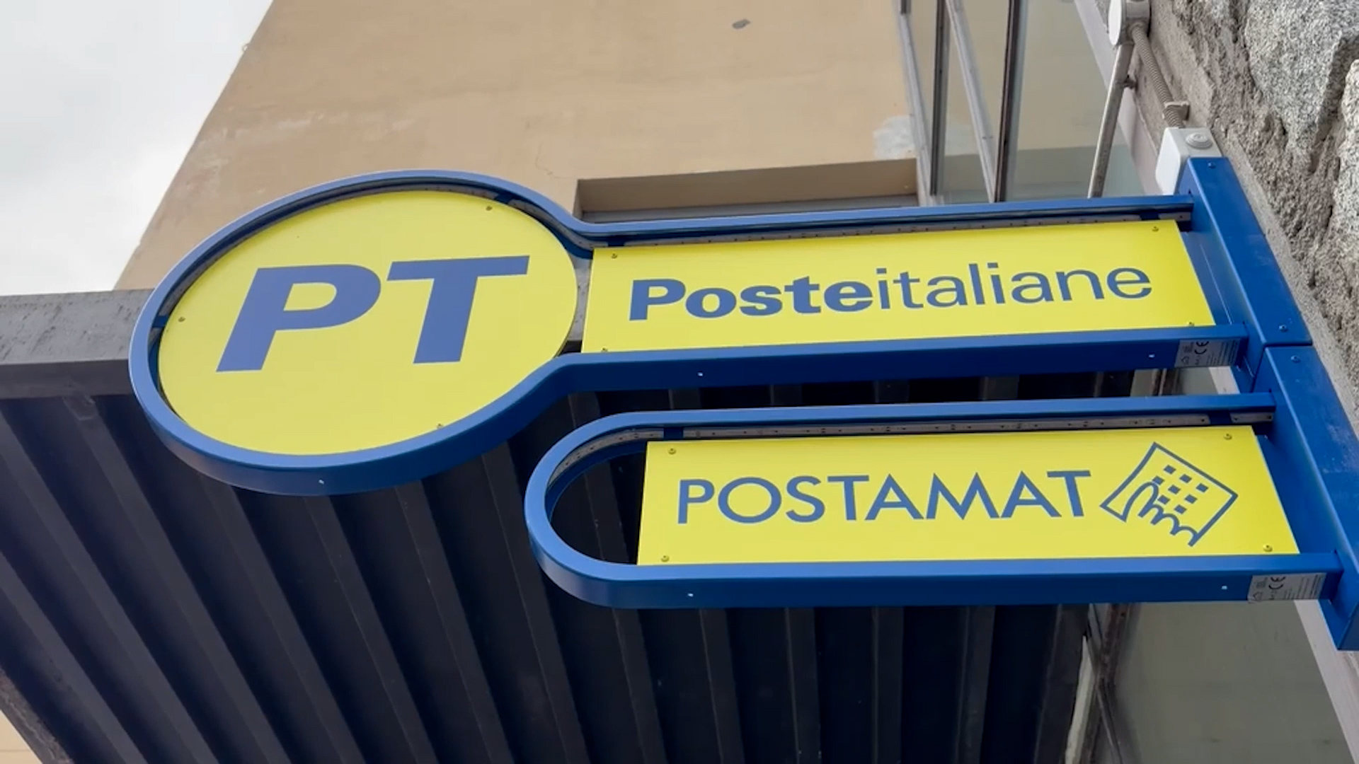 Capo di Ponte: le poste riapriranno (forse) a fine agosto