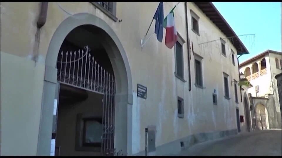 Sfiducia regolare, comune commissariato