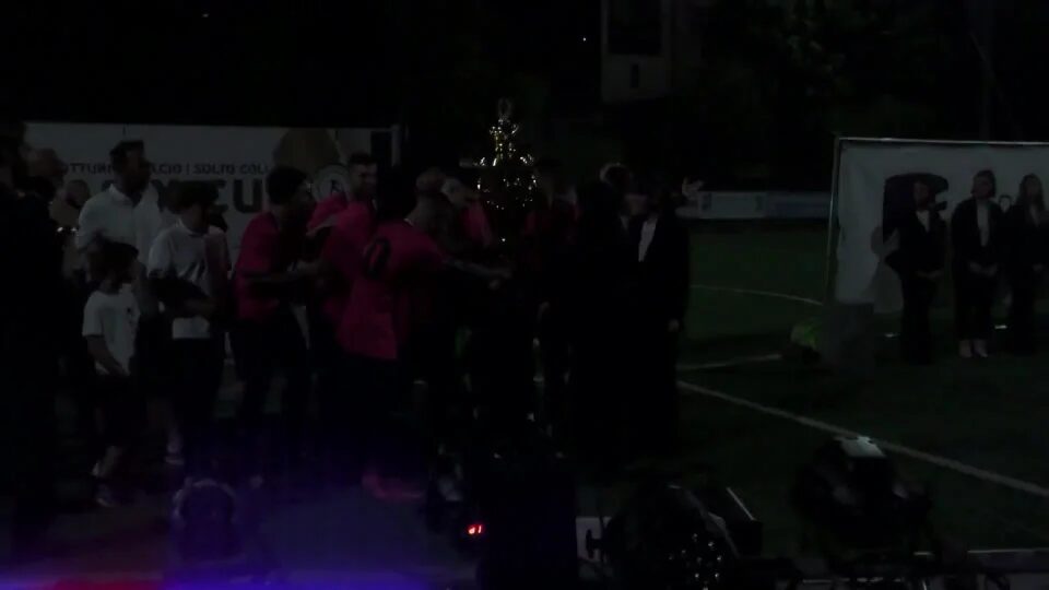 Sorteni e compagni concedono il tris al torneo di Solto Collina