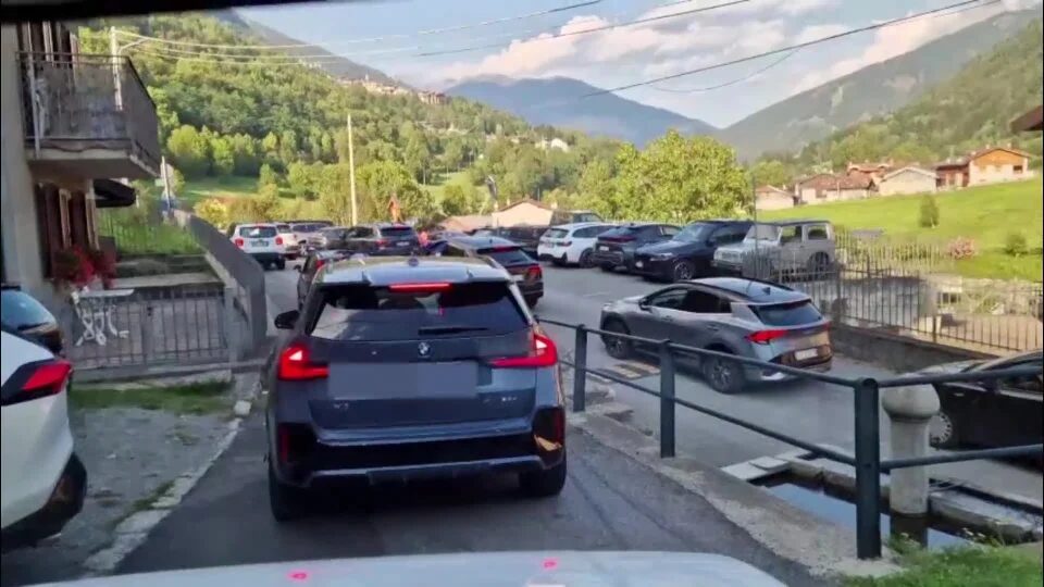 Vione: statale bloccata per un incidente