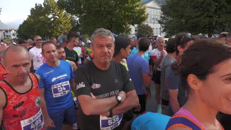 Lake Run: vince Ezzouhti, da record Sara Bottarelli
