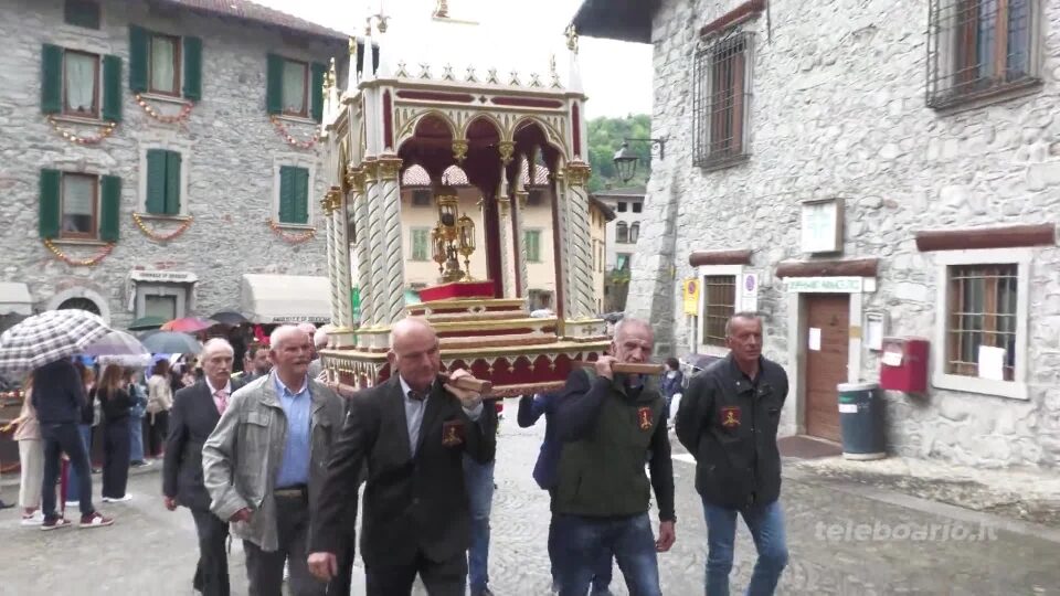 Niardo: AAA paggetti cercasi
