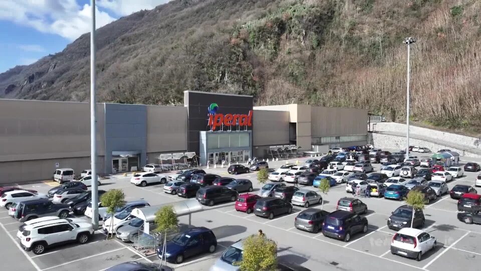Iperal, un successo nato 40 anni fa; nel 2003 l’arrivo in valle Camonica