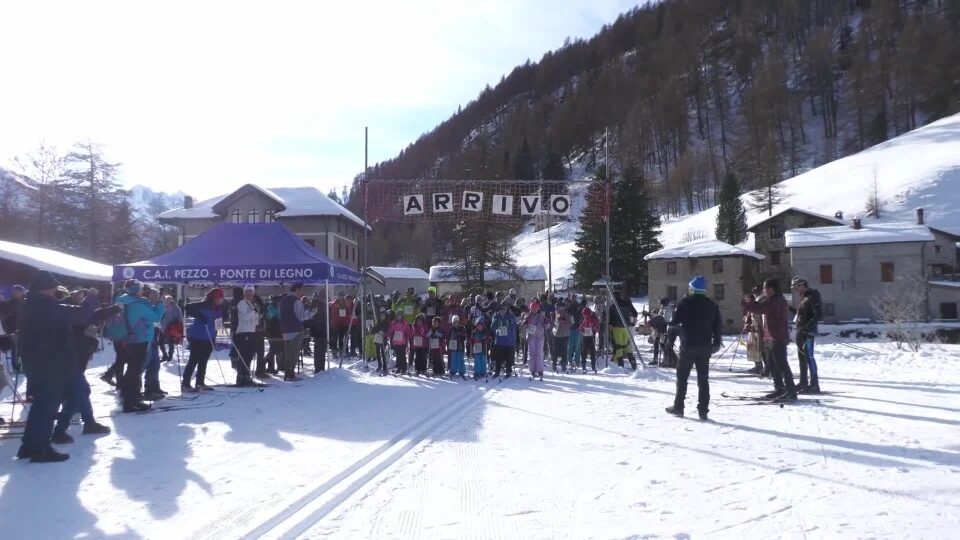Ponte di Legno, la storica staffetta conquista tutti