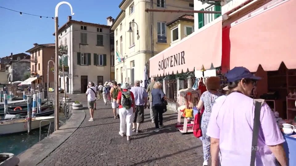 Montisola, stop a bici e monopattini