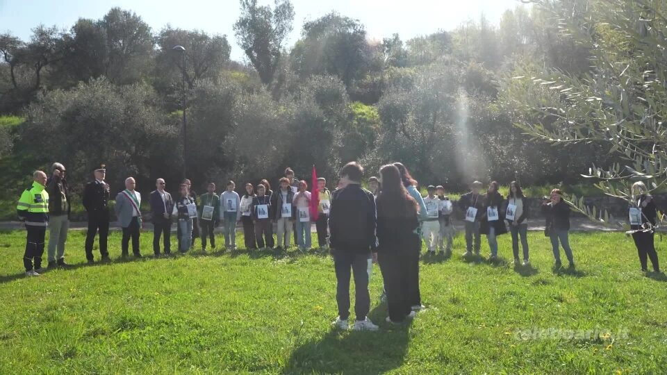 Montisola, inaugurato il “Giardino dei giusti” a Menzino