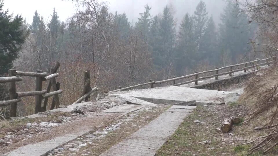 Lago di Lova: la strada riapre al traffico “leggero”. Ma continua il monitoraggio per il progetto definitivo