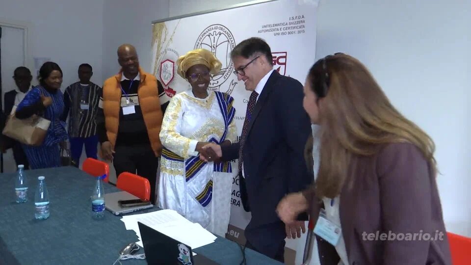 Ambasciatori africani a Lovere per le leuree della S. George Campus