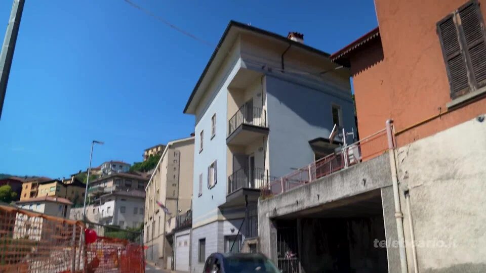 Ultimi lavori in via Paglia: pavimentazione della passerella e poi gli asfalti
