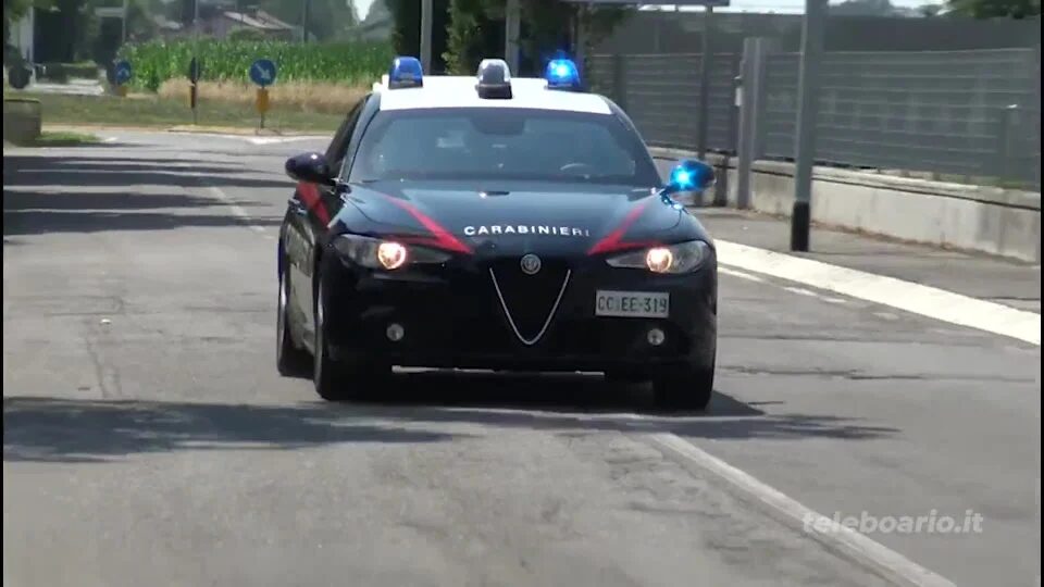 Bassa: finge l’infarto e poi minaccia moglie e figlia