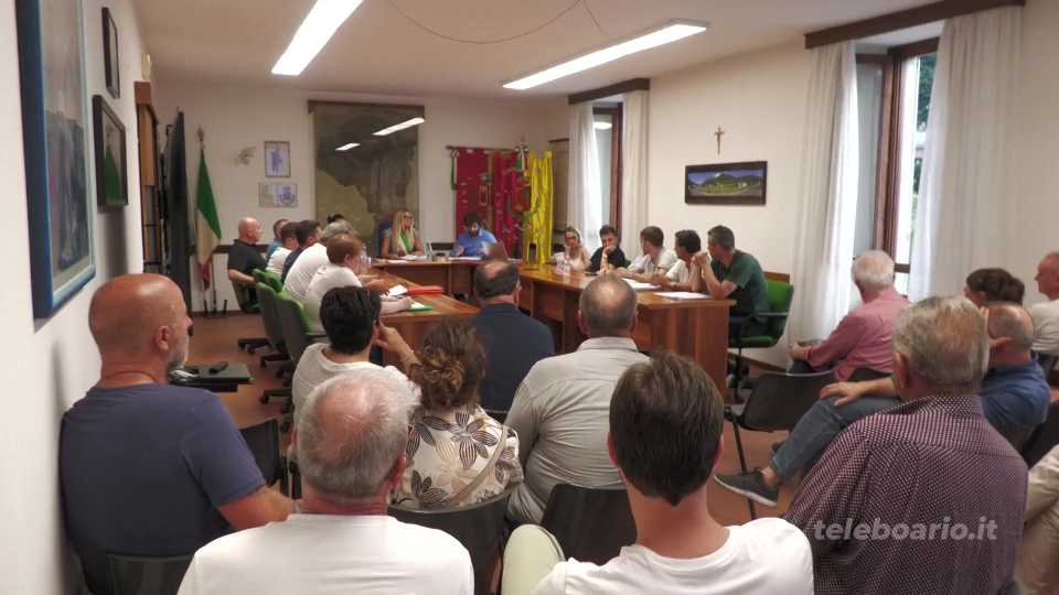 In municipio la crisi è rientrata, ma le tensioni restano
