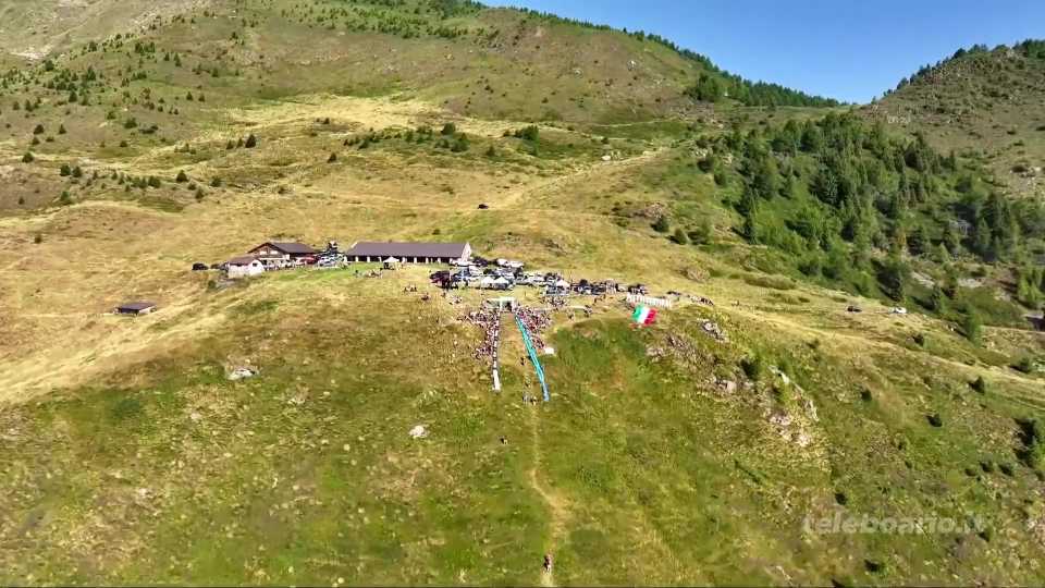 Piztri Vertical: Ghelfi e Aymonod tricolori a Malonno